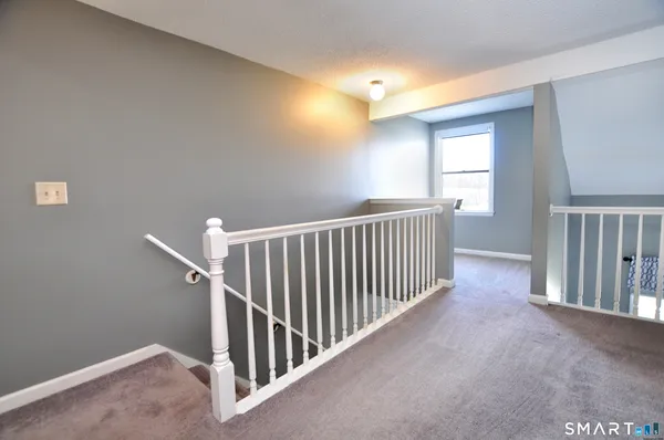 $189,000 | 3 Concorde Way, Unit B1, Windsor Locks, CT 06096