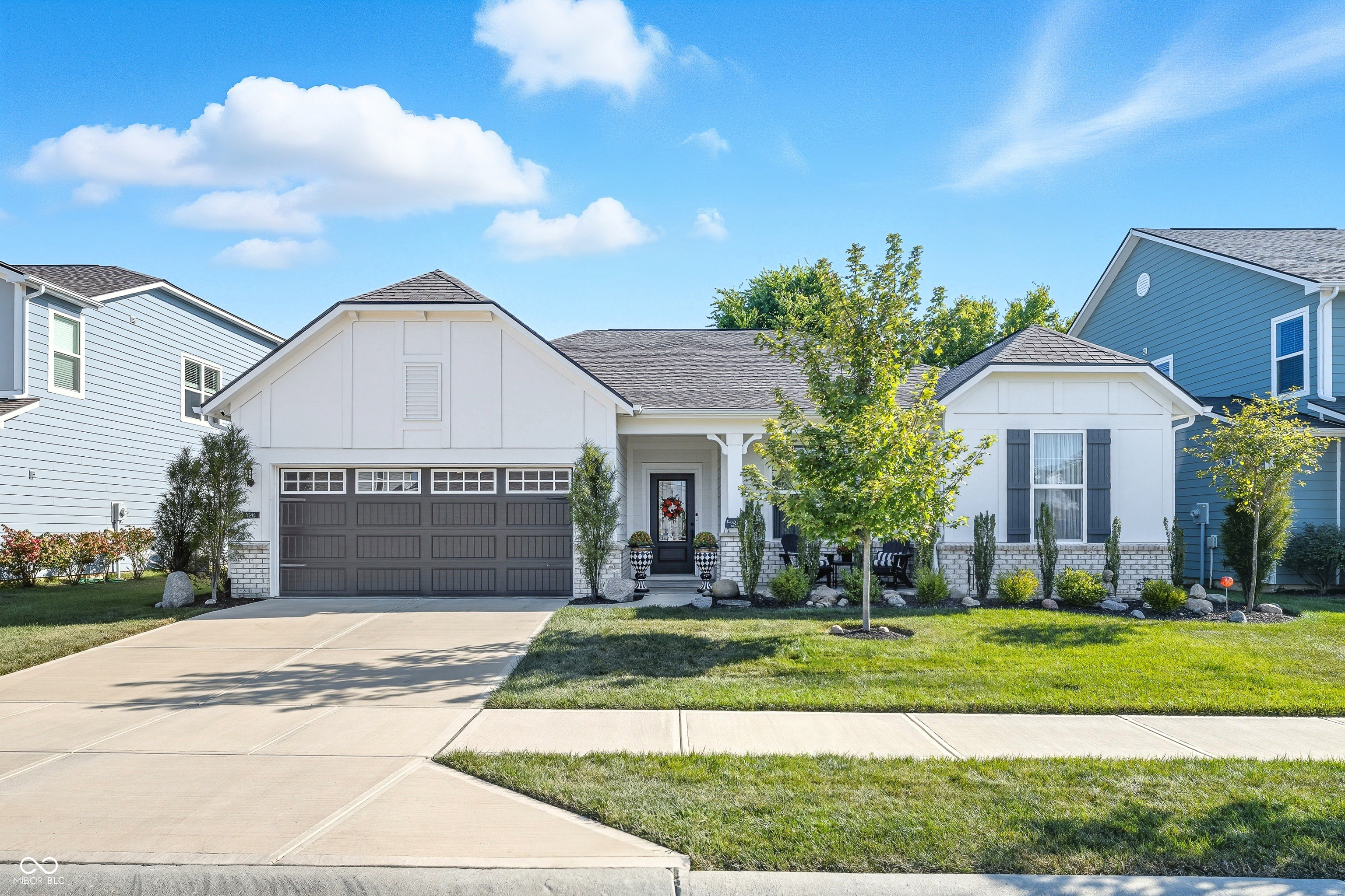 5393 Dunhaven Road Noblesville, IN 46062 - Photo 3 of 46
