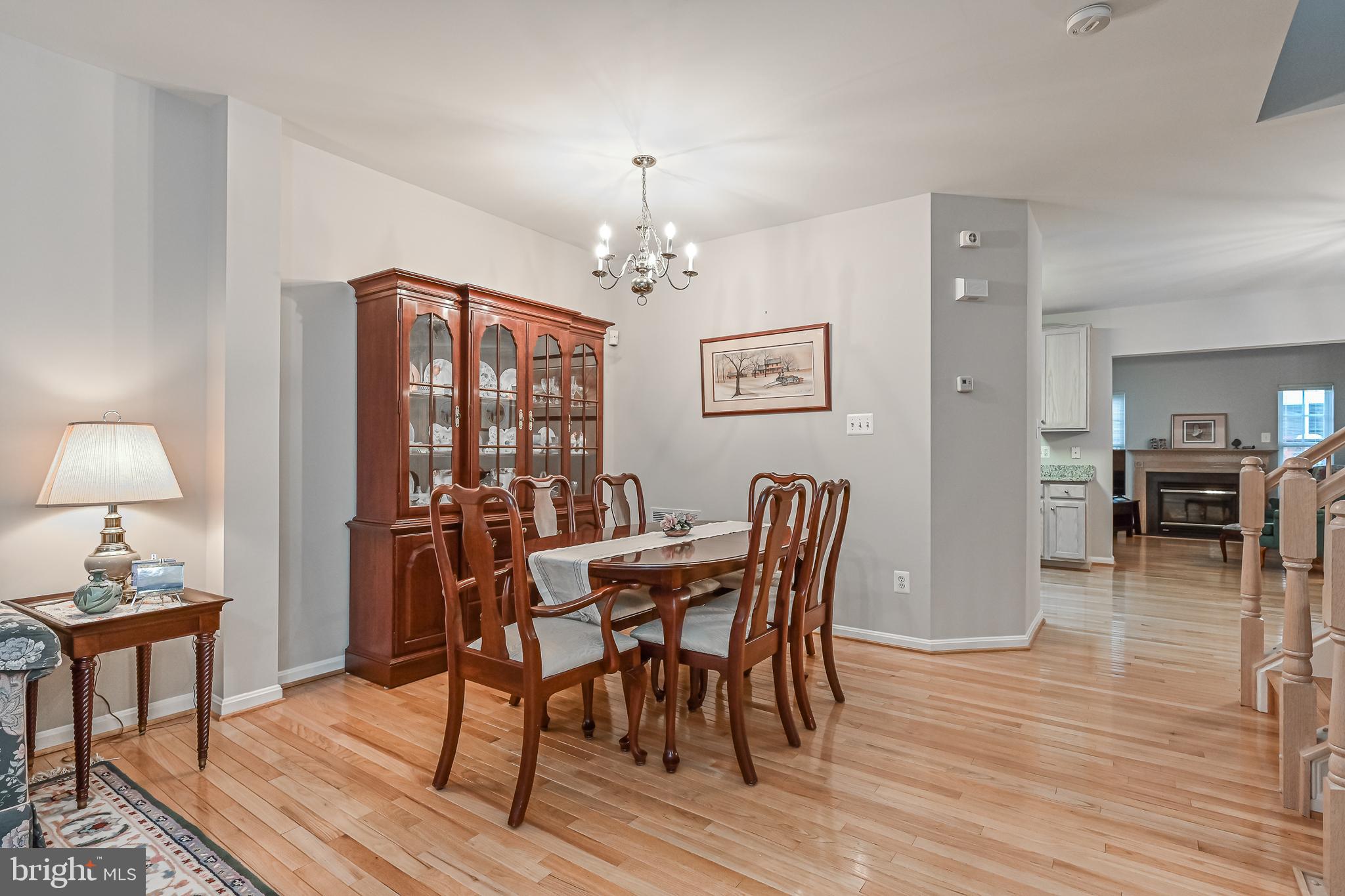 43659 Scarlet Square Chantilly, VA 20152 - Photo 14 of 59