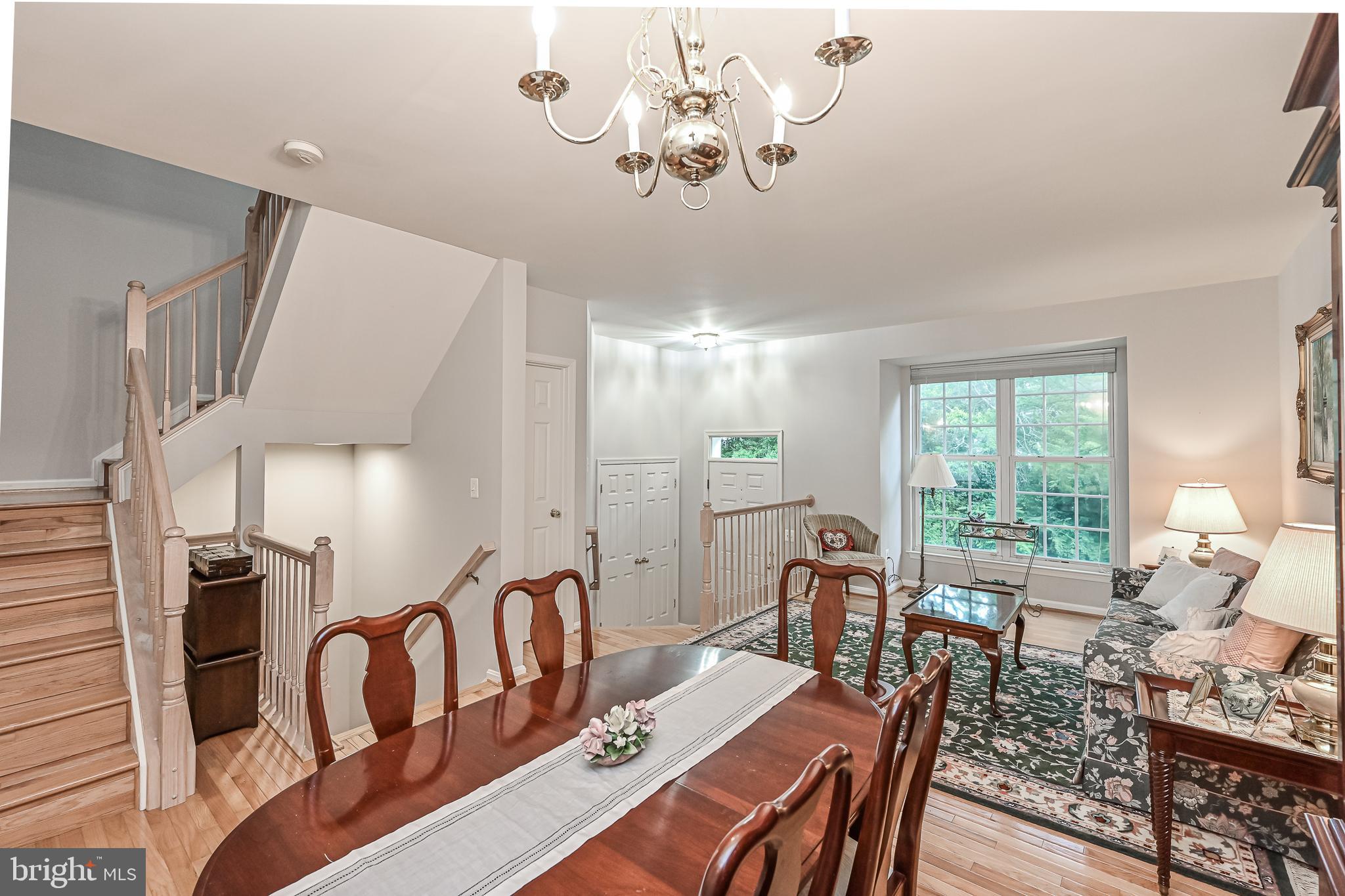 43659 Scarlet Square Chantilly, VA 20152 - Photo 18 of 59