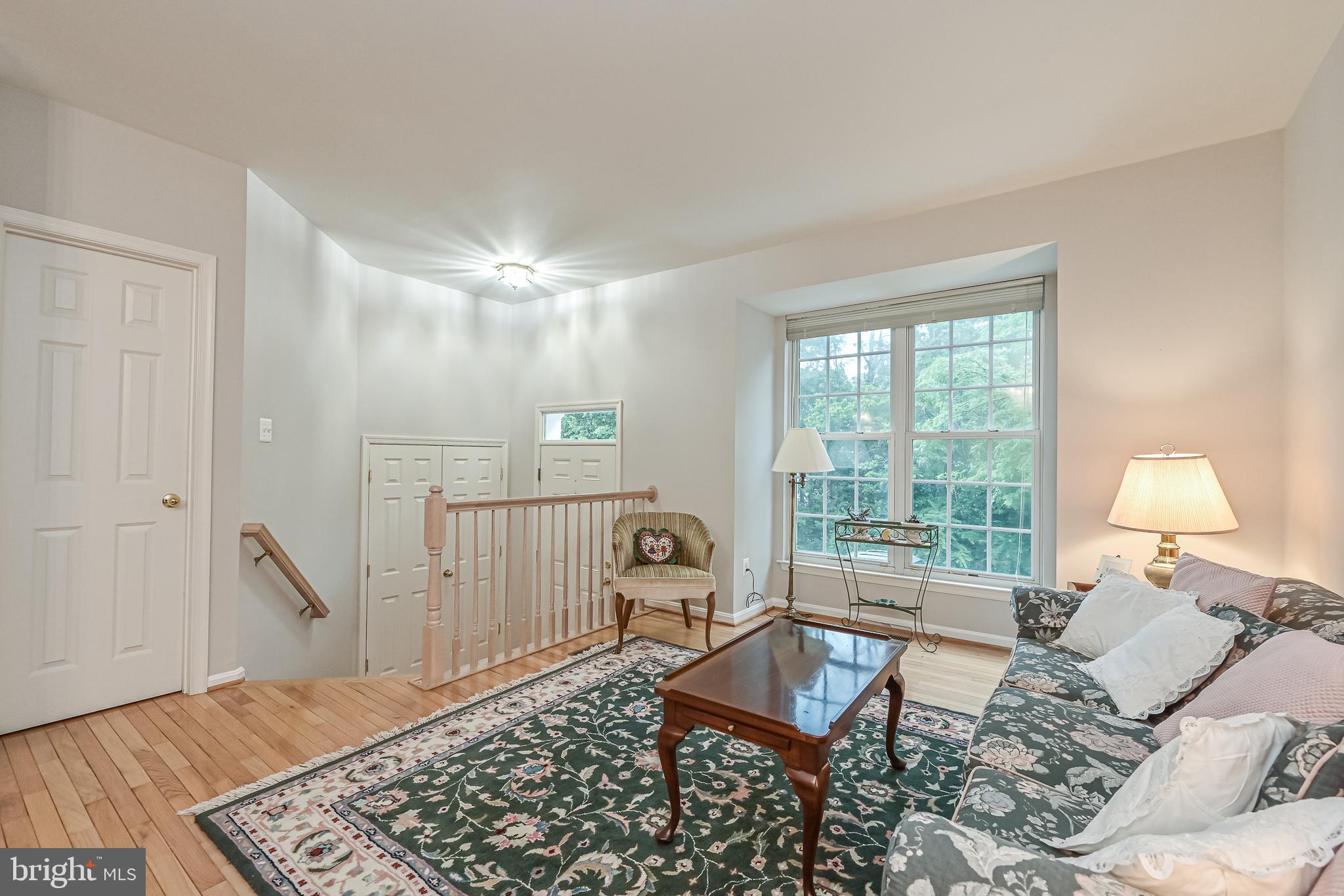 43659 Scarlet Square Chantilly, VA 20152 - Photo 5 of 59