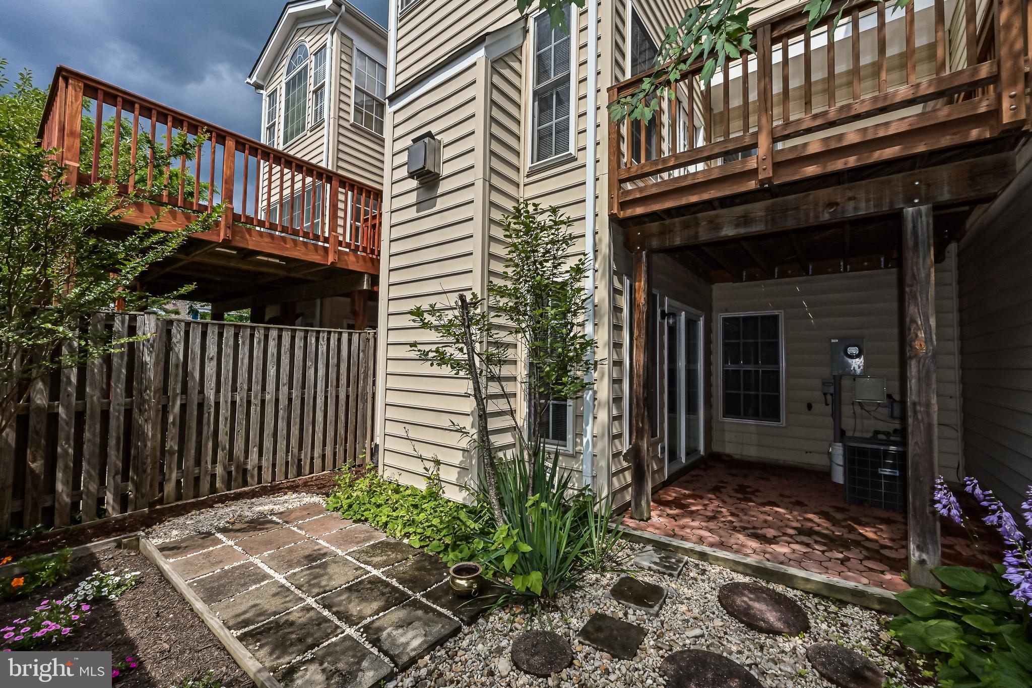 43659 Scarlet Square Chantilly, VA 20152 - Photo 58 of 59 Great Patio to Enjoy