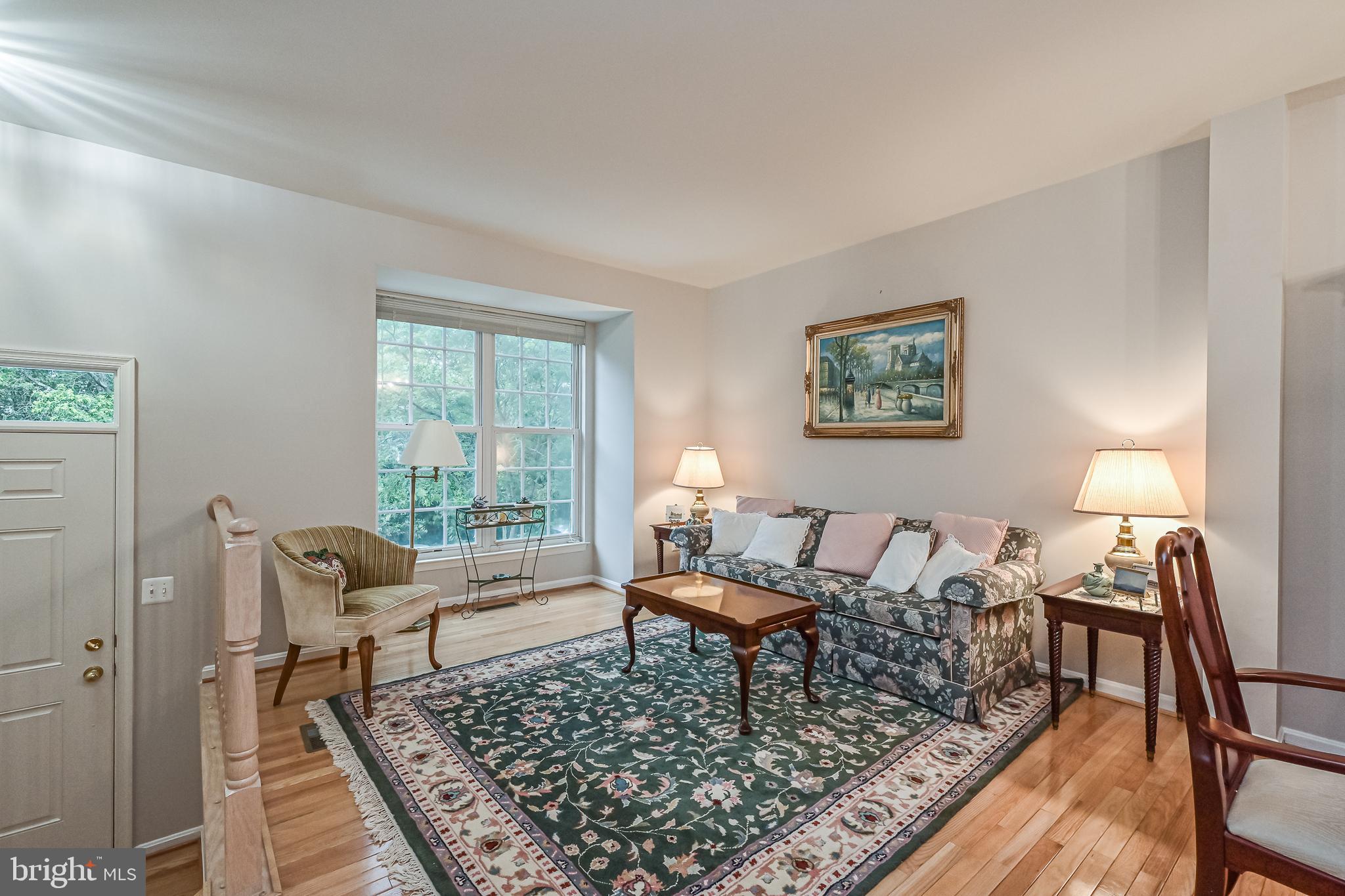 43659 Scarlet Square Chantilly, VA 20152 - Photo 7 of 59