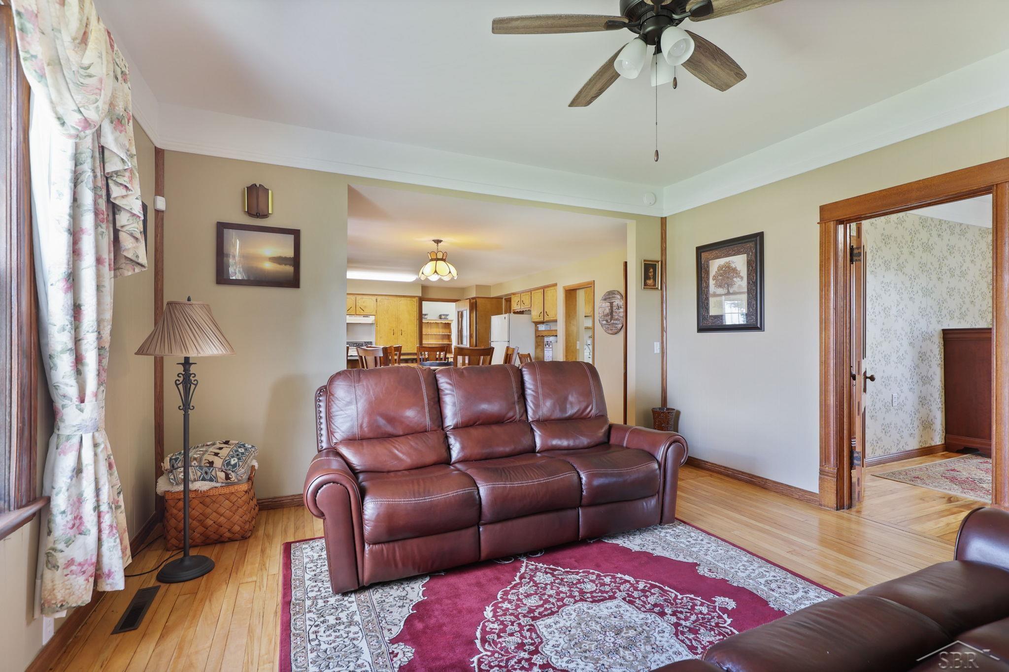 6811 Hess Road Saginaw, MI 48601 - Photo 10 of 59 50108697-9.JPG