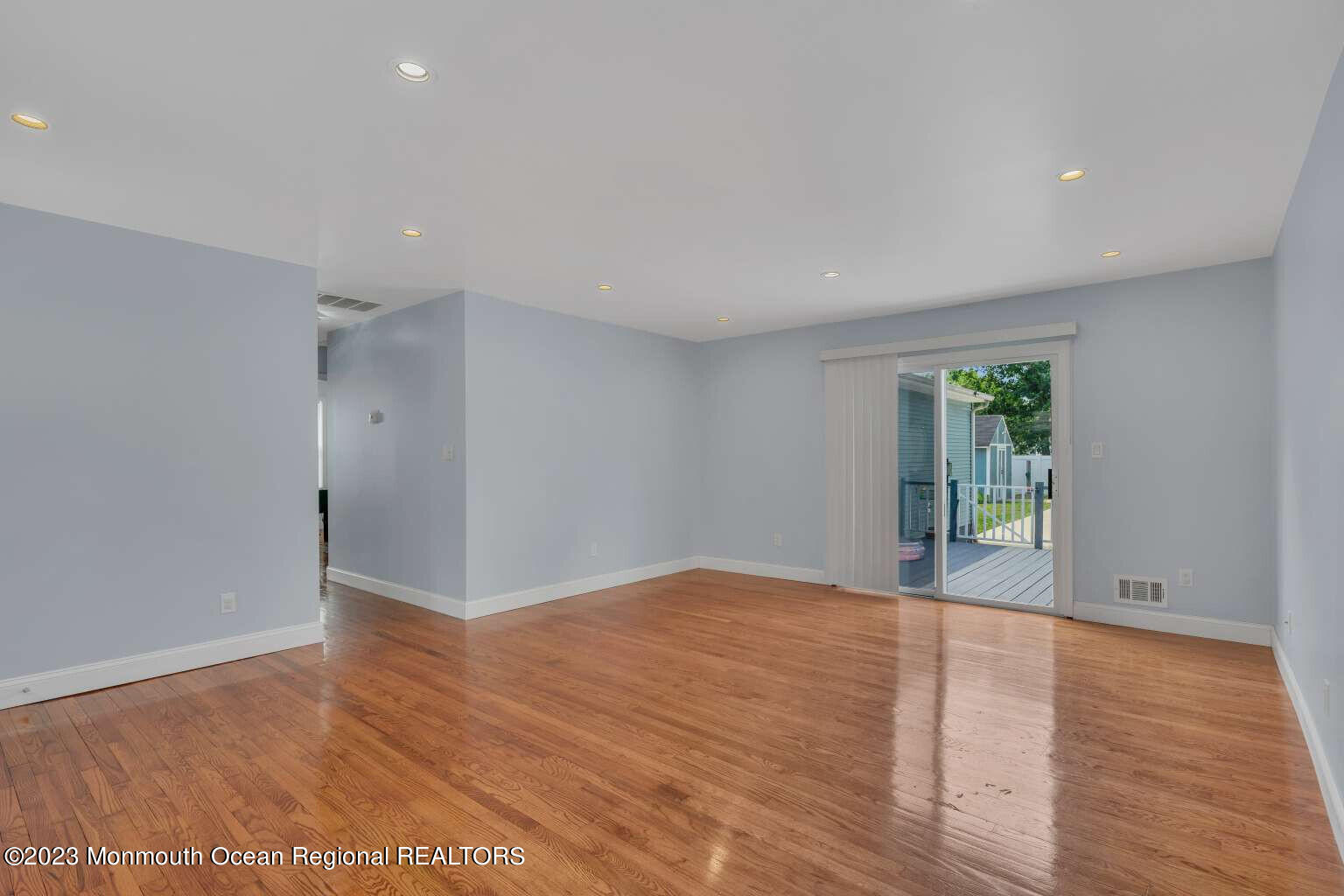 32 Sanford Road Brick, NJ 08724 - Photo 2 of 25 Namashamova.2