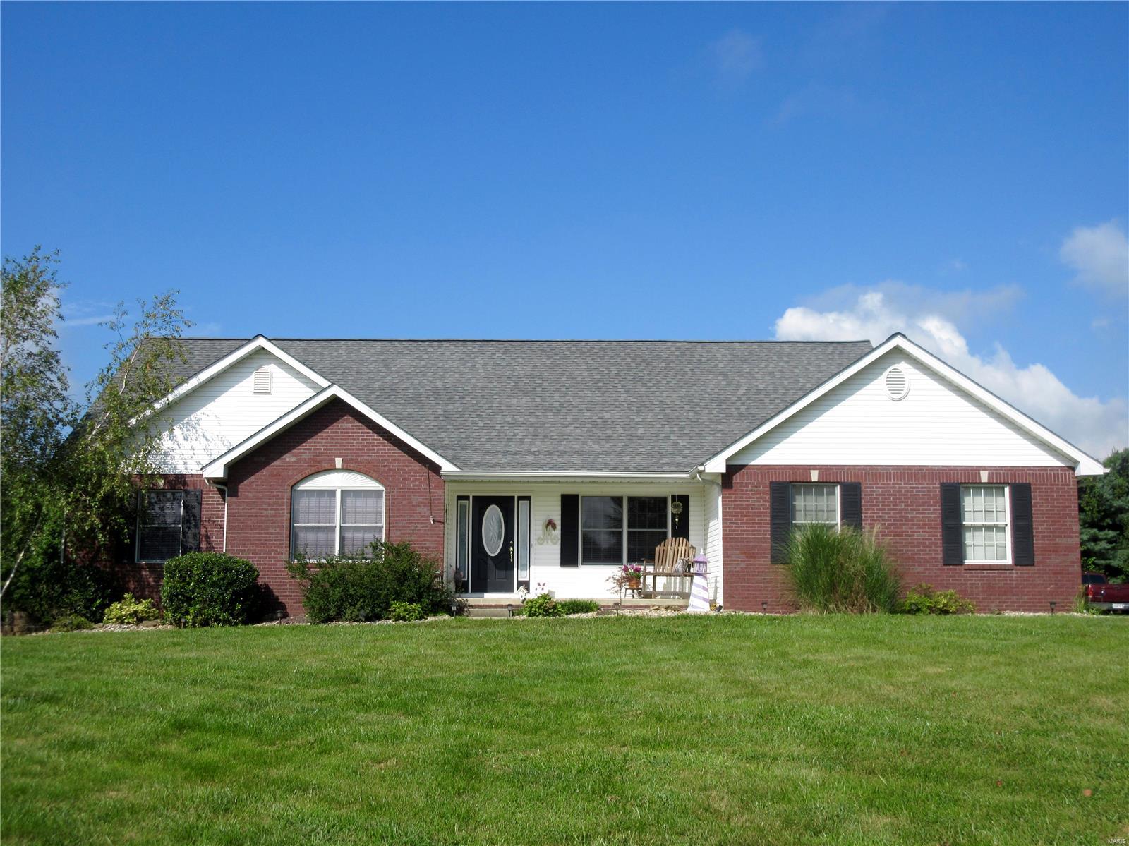 137 North Meadow Ridge Trail Edwardsville, IL 62025 - Photo 8 of 27 Gallery Image 8