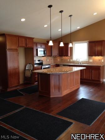 6401 Rustic Ridge Circle Northwest Massillon, OH 44646 - Photo 2 of 6 Gallery Image 2