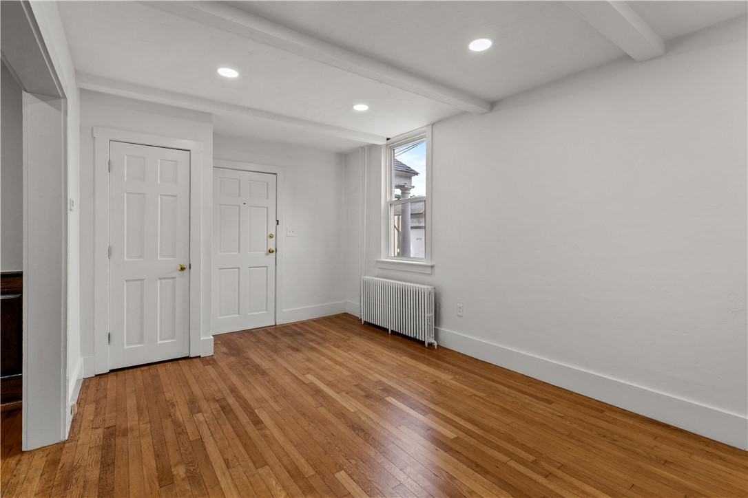 41 Freeborn Street, Unit 1 Newport, RI 02840 - Photo 7 of 20