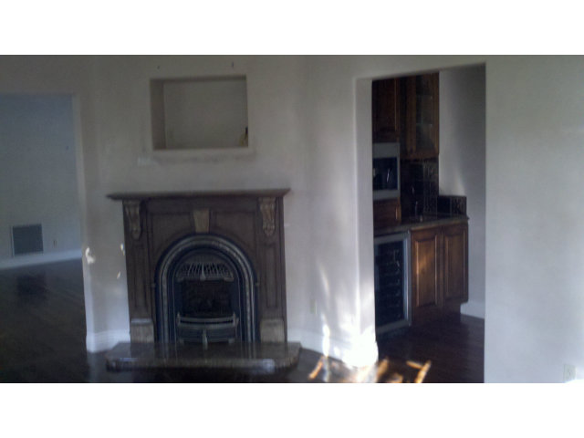 25343 Hatton Road Carmel, CA 93923 - Photo 10 of 19 Gallery Image 10