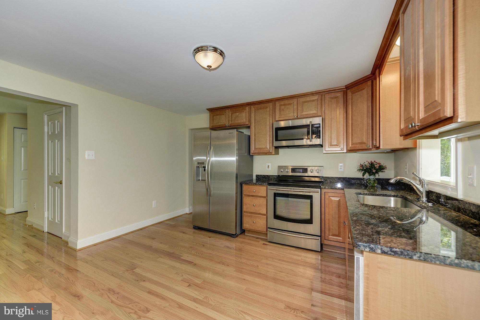 15920 Limestone School Road Leesburg, VA 20176 - Photo 15 of 30 Kitchen