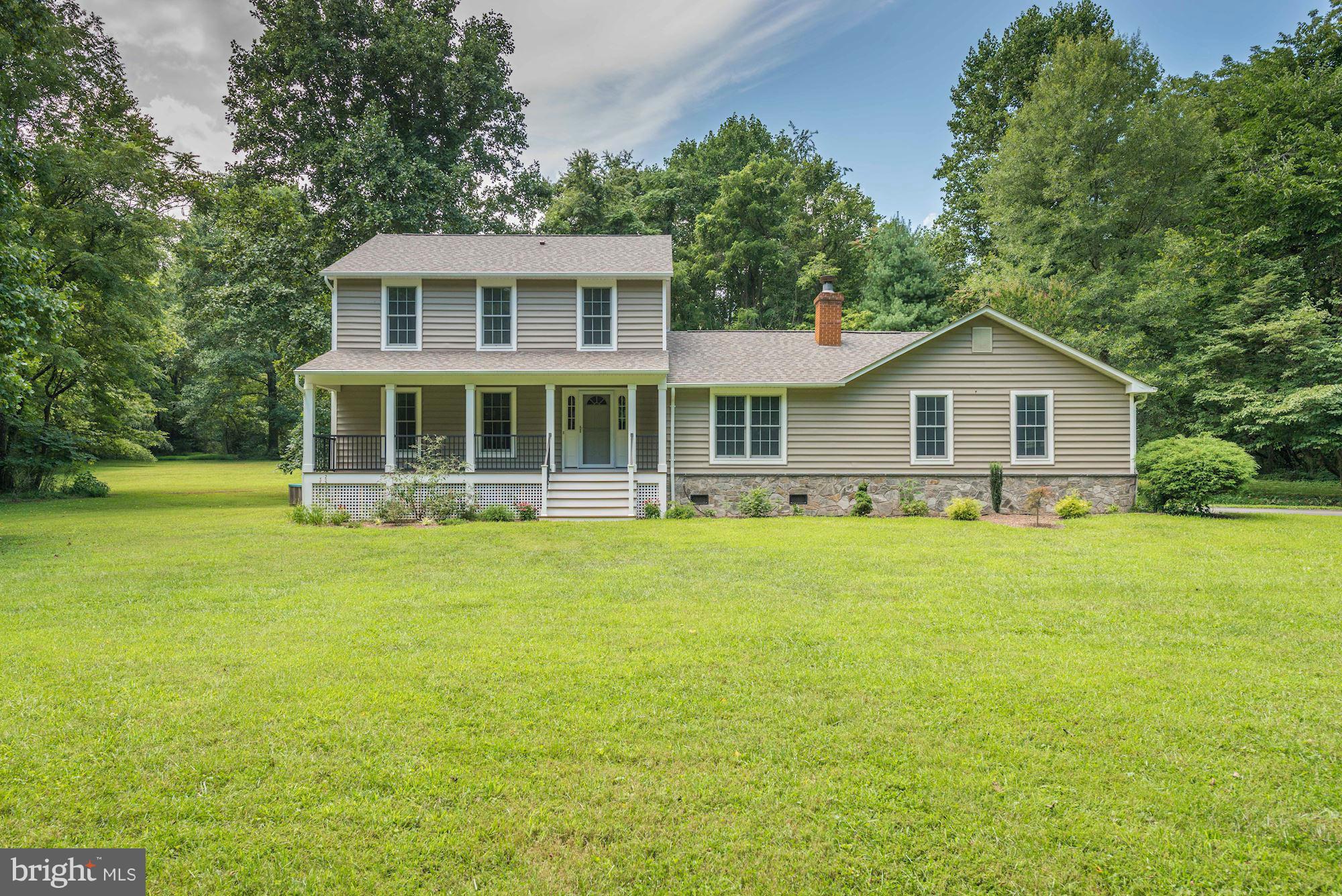 15920 Limestone School Road Leesburg, VA 20176 - Photo 3 of 30 Exterior (Front)
