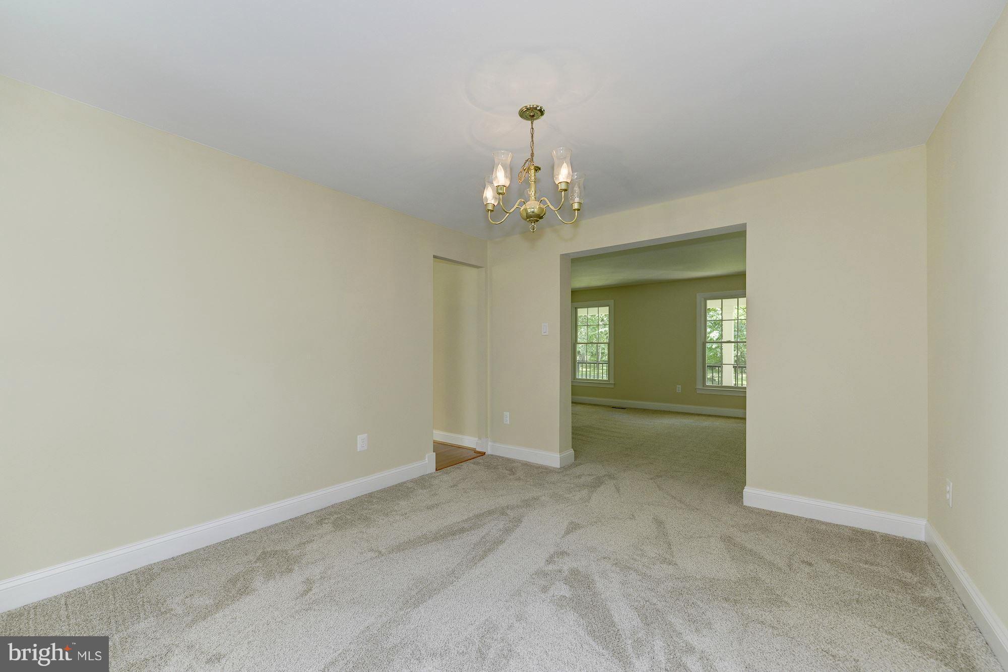 15920 Limestone School Road Leesburg, VA 20176 - Photo 9 of 30 Dining Room