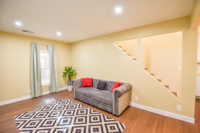 $199,900 | 204 Crane Street, Union City, MI 49094