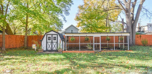 $199,900 | 204 Crane Street, Union City, MI 49094