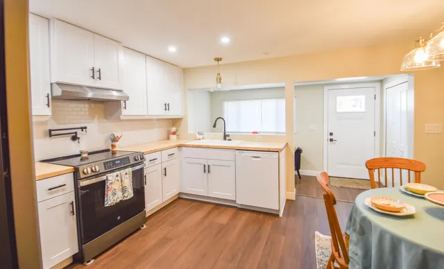 $199,900 | 204 Crane Street, Union City, MI 49094