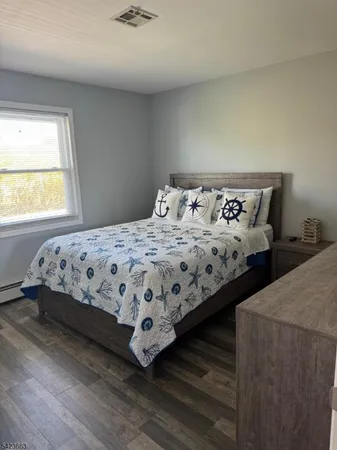 $374,000 | 1 Ashcroft Lane, Toms River, NJ 08757