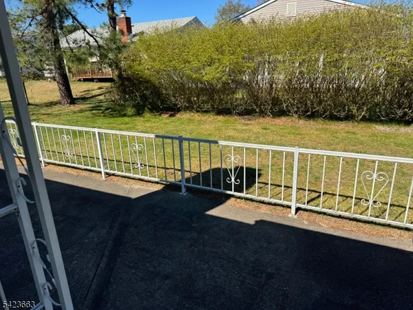 $374,000 | 1 Ashcroft Lane, Toms River, NJ 08757