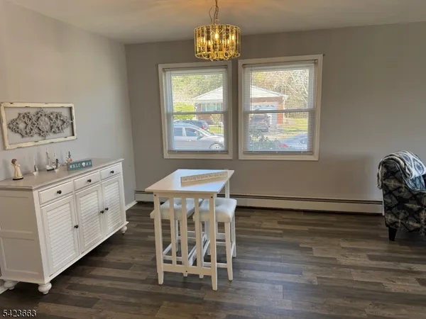 $374,000 | 1 Ashcroft Lane, Toms River, NJ 08757