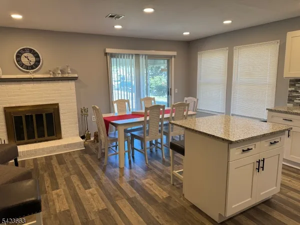 $374,000 | 1 Ashcroft Lane, Toms River, NJ 08757