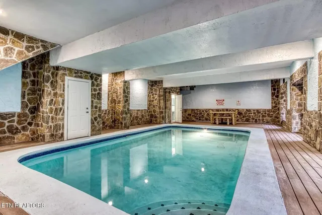 $1,500,000 | 1130 Black Bear Cub Way, Sevierville, TN 37862