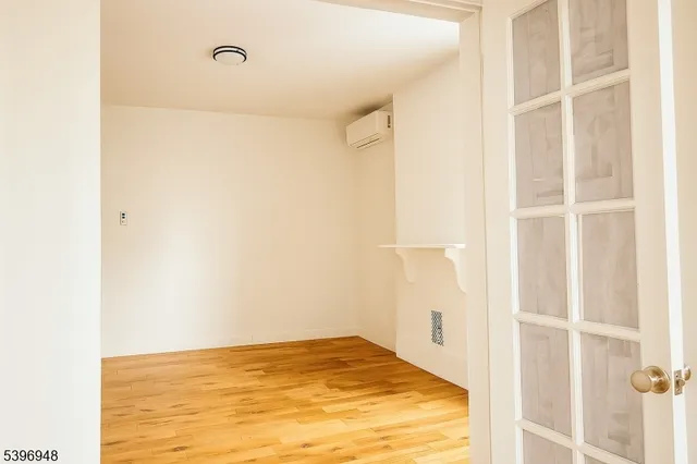 $1,850 | 294 Mayor Gibson, Newark, NJ 07104