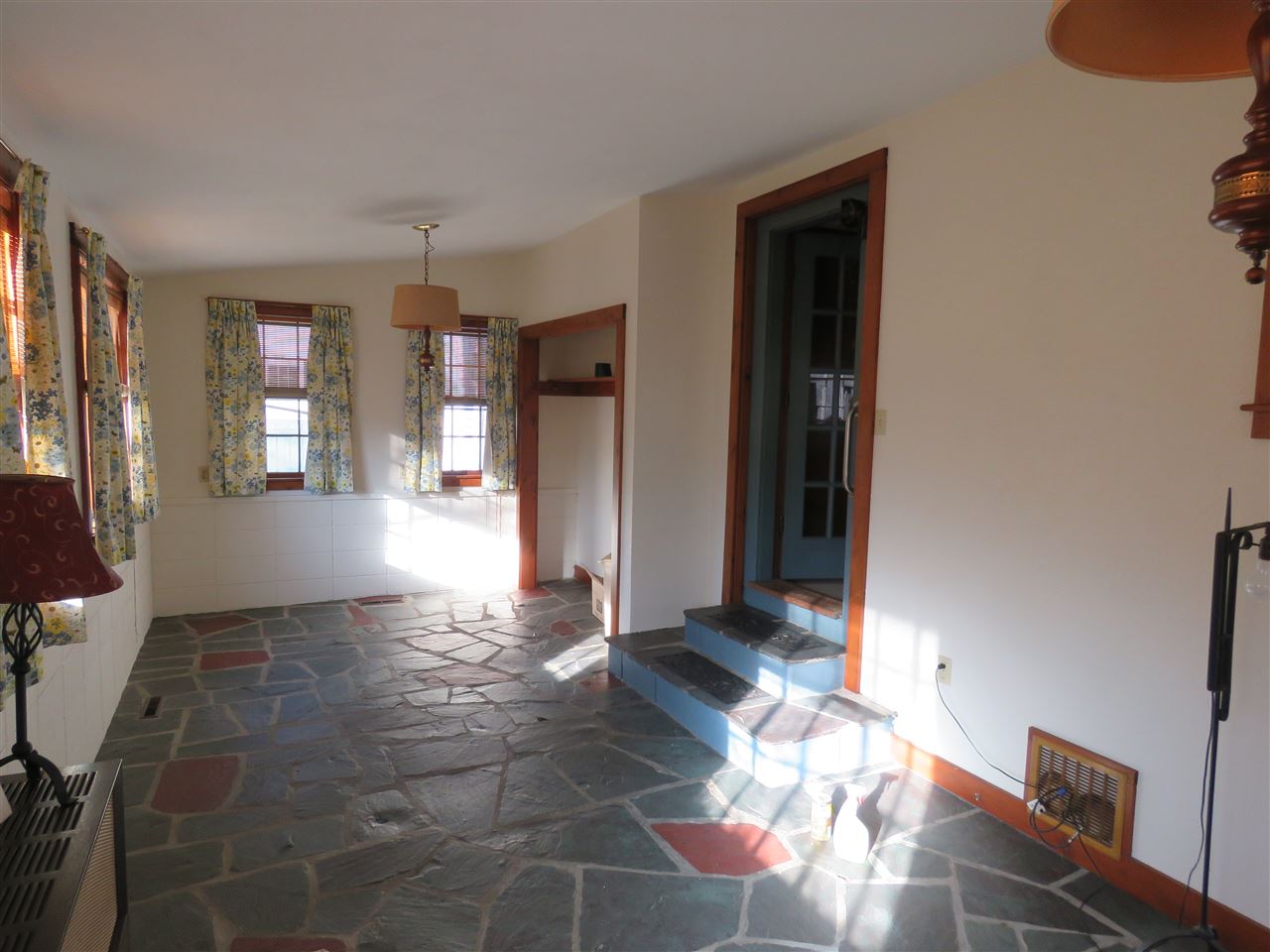 20 Old Jaffrey Road Peterborough, NH 03458 - Photo 7 of 14 Gallery Image 7