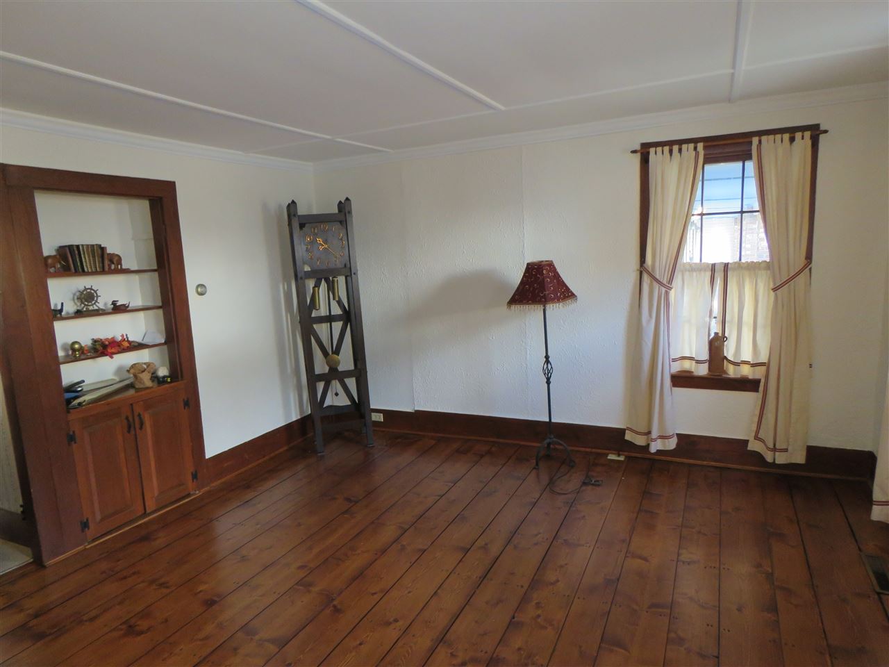 20 Old Jaffrey Road Peterborough, NH 03458 - Photo 8 of 14 Gallery Image 8