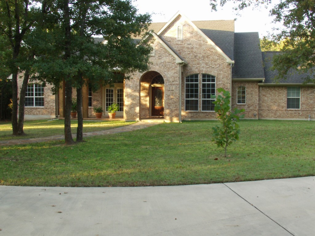 174 Maple Leaf Trail Elgin, TX 78621 - Photo 1 of 1 Gallery Image 1
