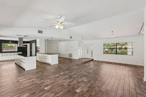 $999,000 | 17679 Woodview Terrace, Boca Raton, FL 33487