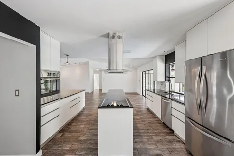 $999,000 | 17679 Woodview Terrace, Boca Raton, FL 33487