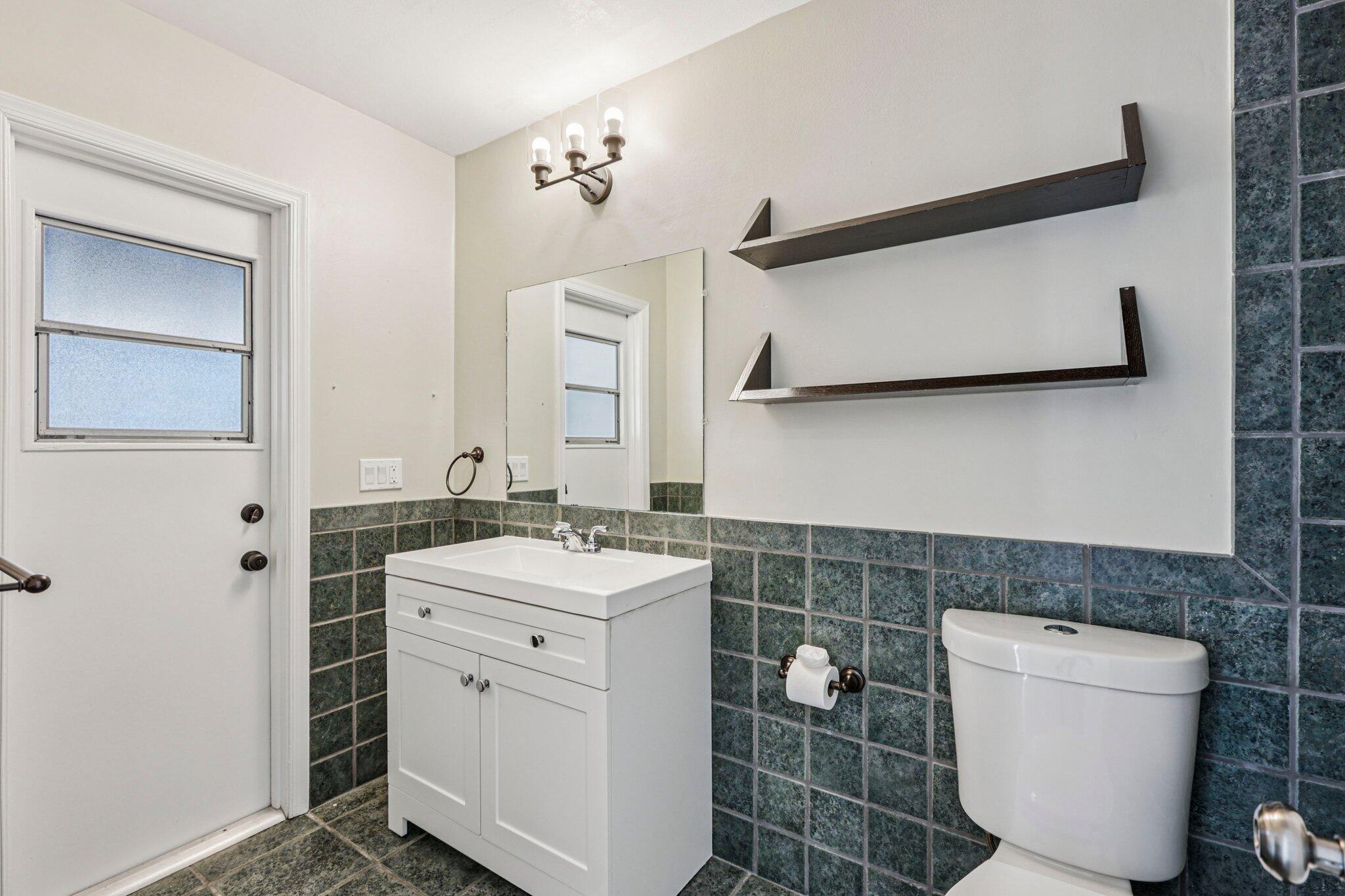 17679 Woodview Terrace Boca Raton, FL 33487 - Photo 25 of 46 28-web-or-mls-Woodview Terrace-S1104-028