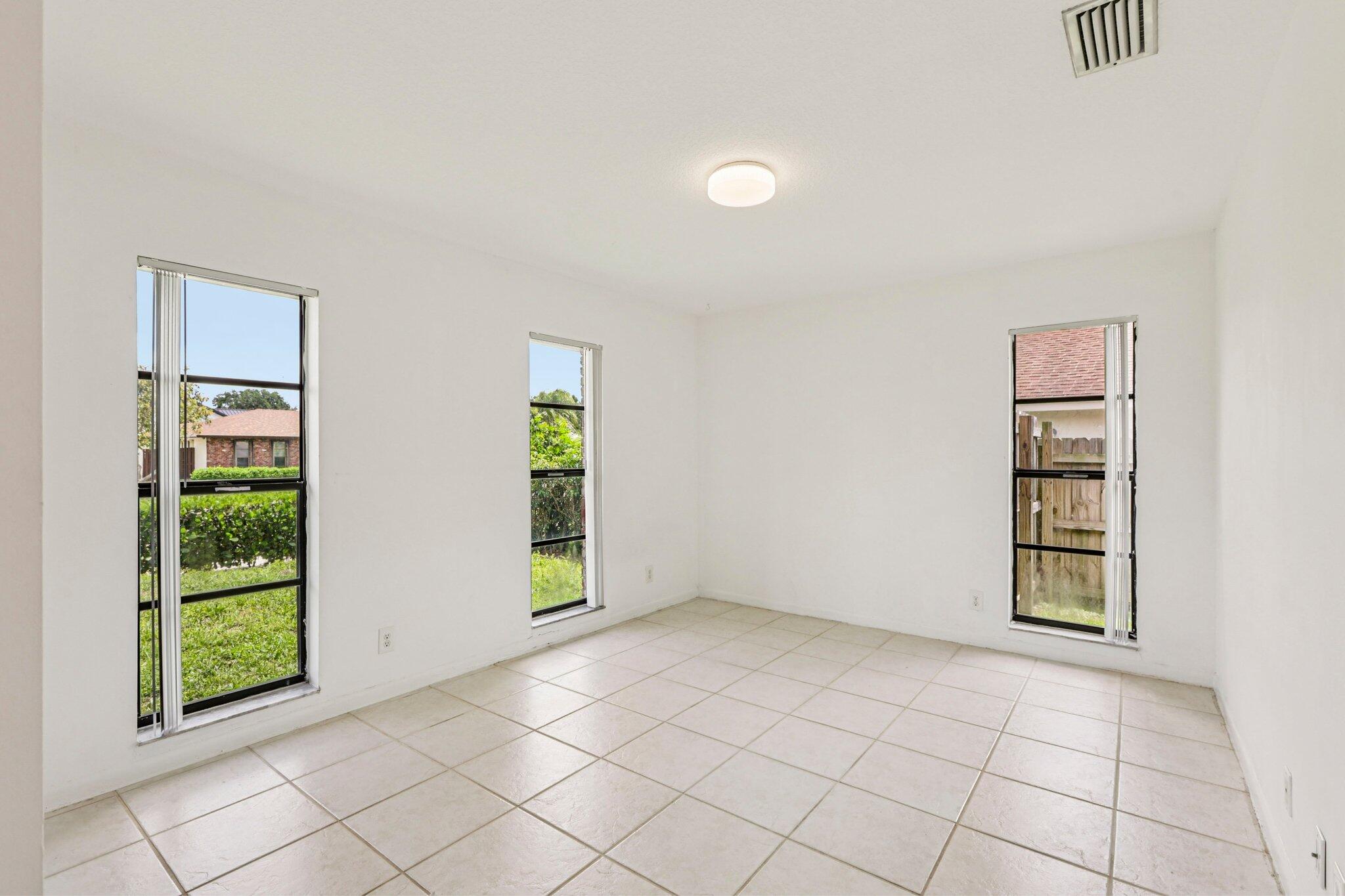 17679 Woodview Terrace Boca Raton, FL 33487 - Photo 28 of 46 42-web-or-mls-Woodview Terrace-S1104-042