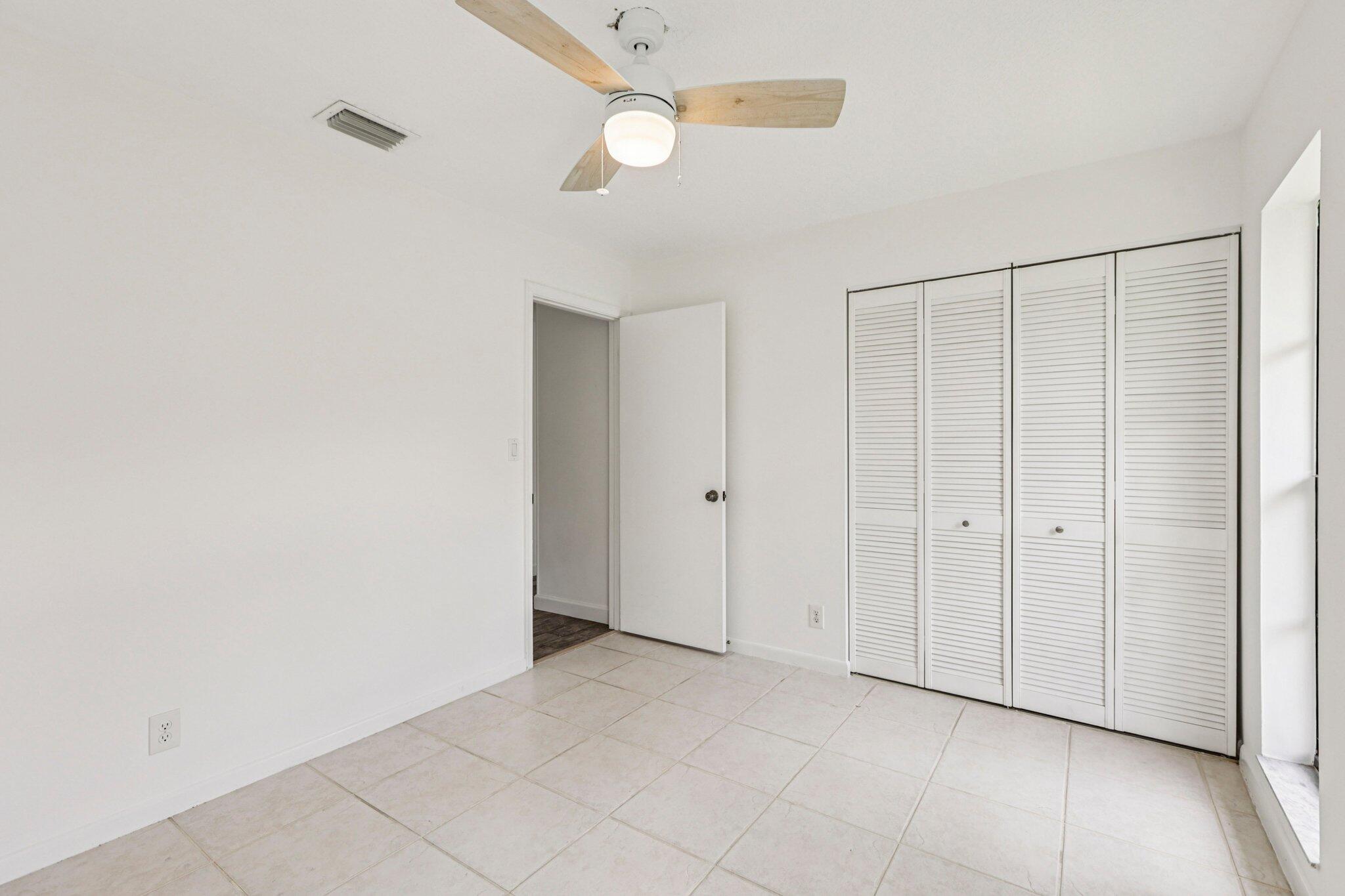 17679 Woodview Terrace Boca Raton, FL 33487 - Photo 34 of 46 37-web-or-mls-Woodview Terrace-S1104-037