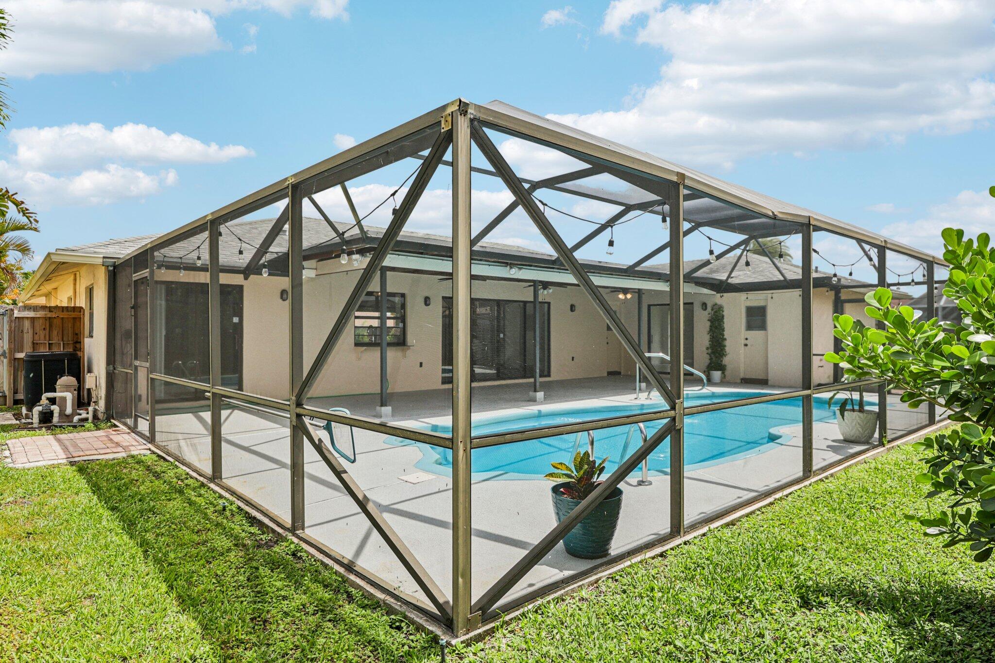 17679 Woodview Terrace Boca Raton, FL 33487 - Photo 44 of 46 52-web-or-mls-Woodview Terrace-S1104-052