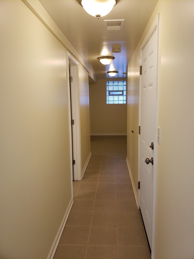 54 East 50th Street, Unit 1 Chicago, IL 60615 - Photo 24 of 27