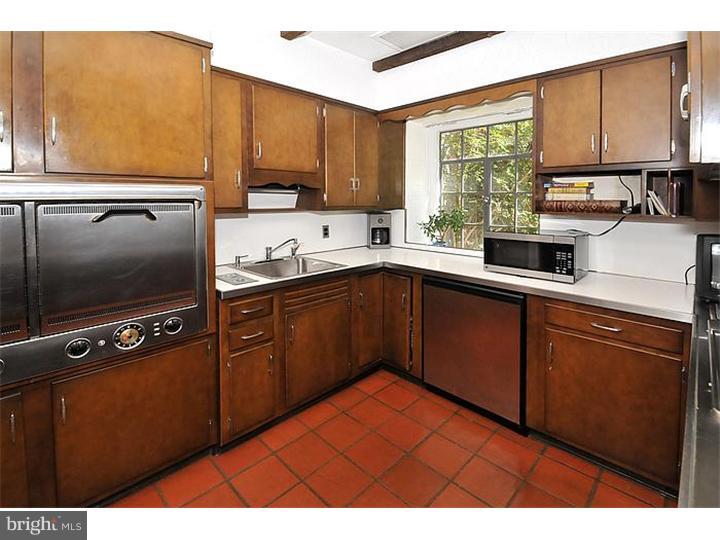 1049 Meetinghouse Road Rydal, PA 19046 - Photo 11 of 25 Gallery Image 11