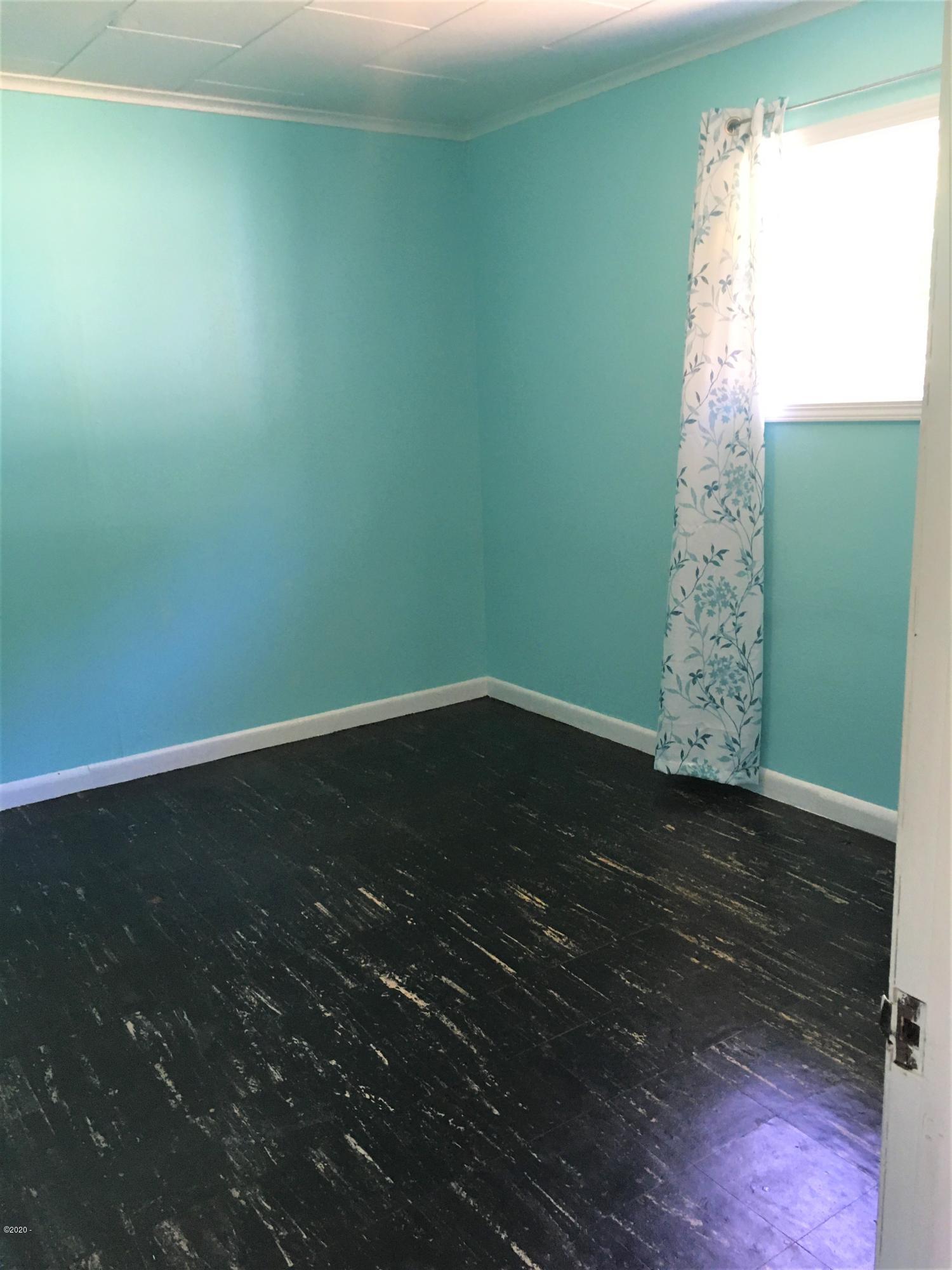 33320 Ferry Street Cloverdale, OR 97112 - Photo 7 of 12 Bonus!