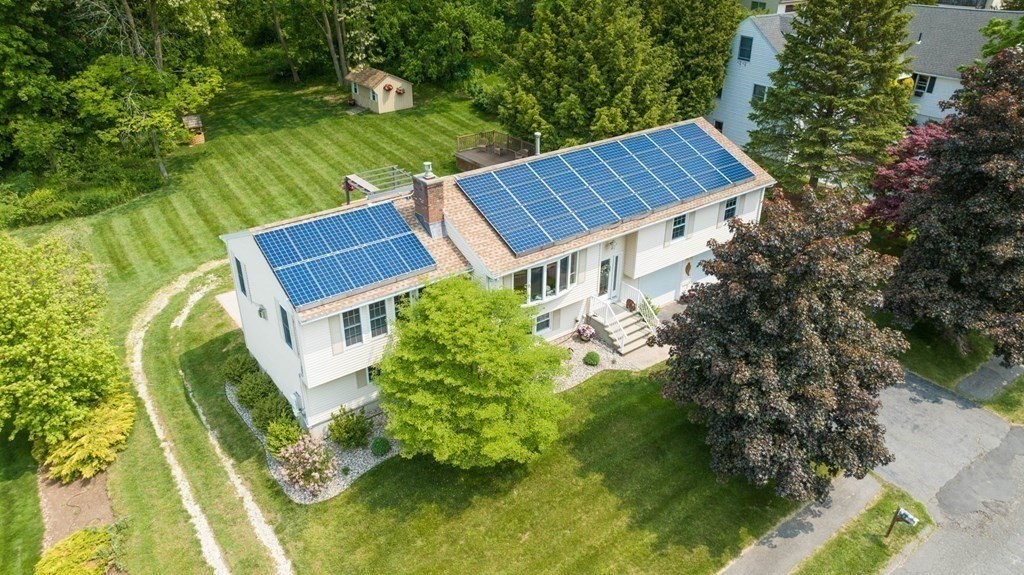 77 Independence Road Agawam, MA 01030 - Photo 1 of 38 Gallery Image 1