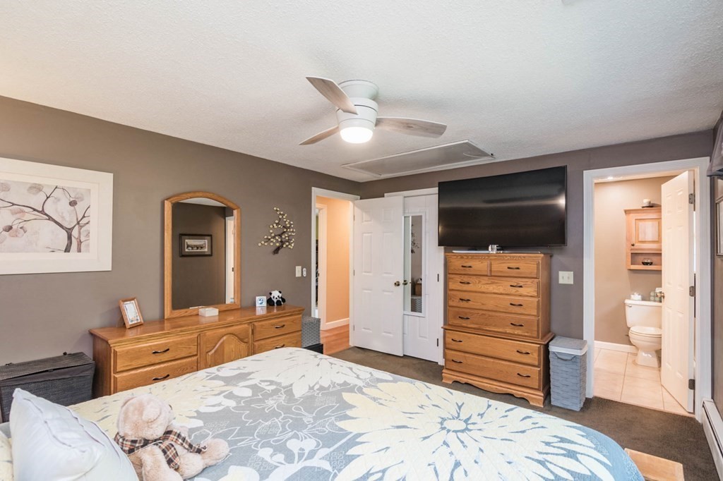 77 Independence Road Agawam, MA 01030 - Photo 18 of 38 Gallery Image 18