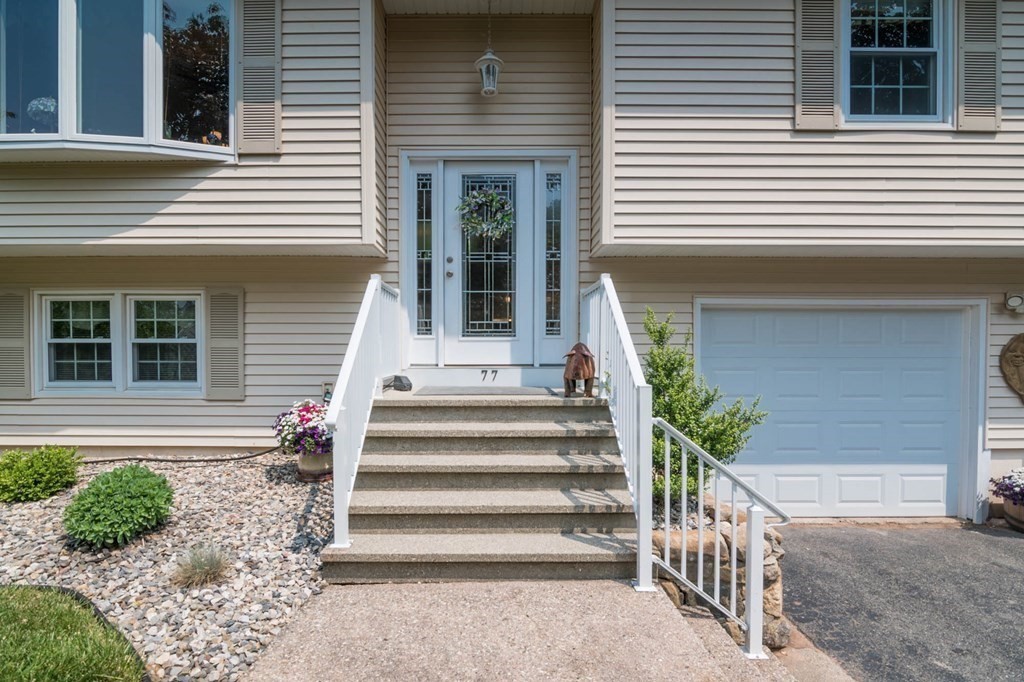 77 Independence Road Agawam, MA 01030 - Photo 5 of 38 Gallery Image 5