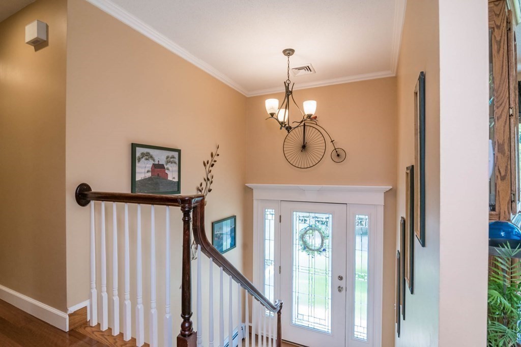 77 Independence Road Agawam, MA 01030 - Photo 6 of 38 Gallery Image 6