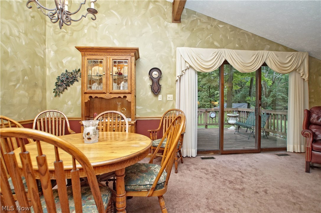 8850 Robinson Road Chardon, OH 44024 - Photo 18 of 34