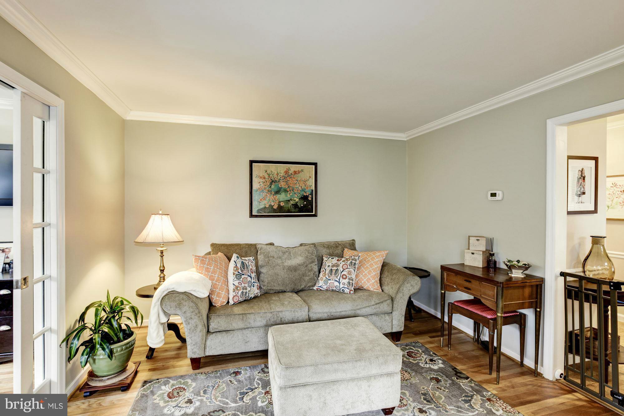 11723 Blue Smoke Trail Reston, VA 20191 - Photo 5 of 30 Living Room