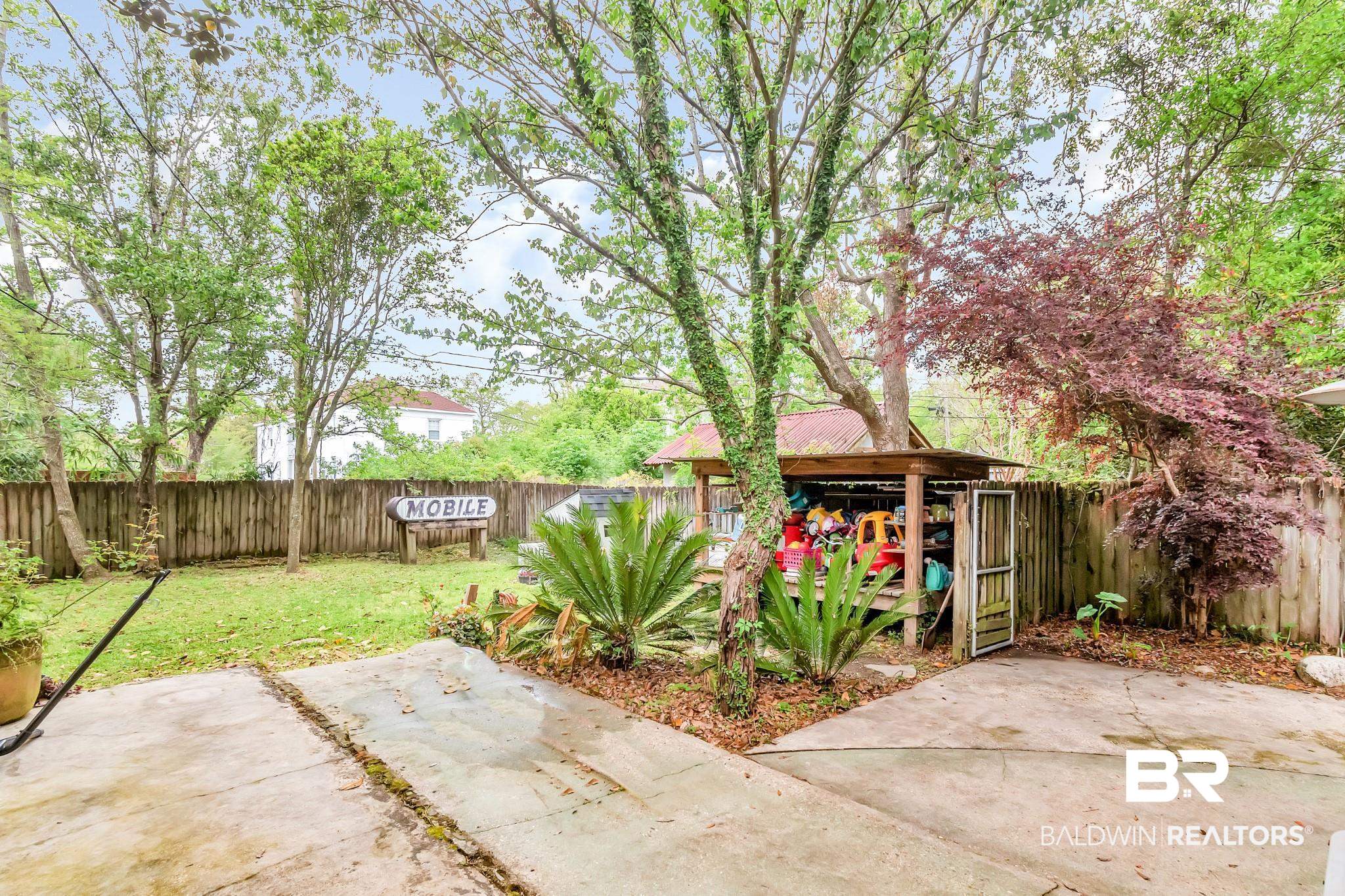 137 Florence Place Mobile, AL 36607 - Photo 21 of 28