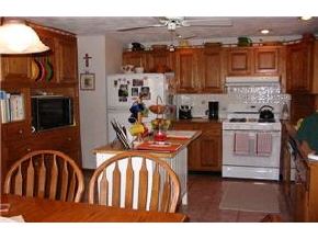 15 Lorraine Road Merrimack, NH 03054 - Photo 4 of 5 Gallery Image 4