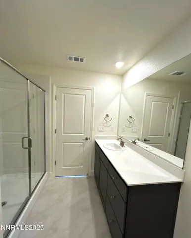 $2,395 | 904 Cascade Range Drive, Sparks, NV 89436