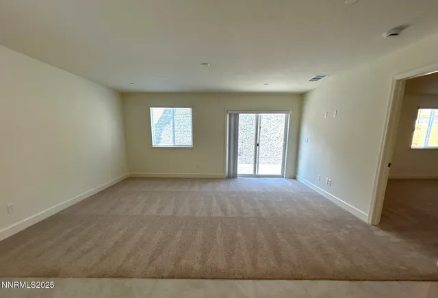 $2,395 | 904 Cascade Range Drive, Sparks, NV 89436