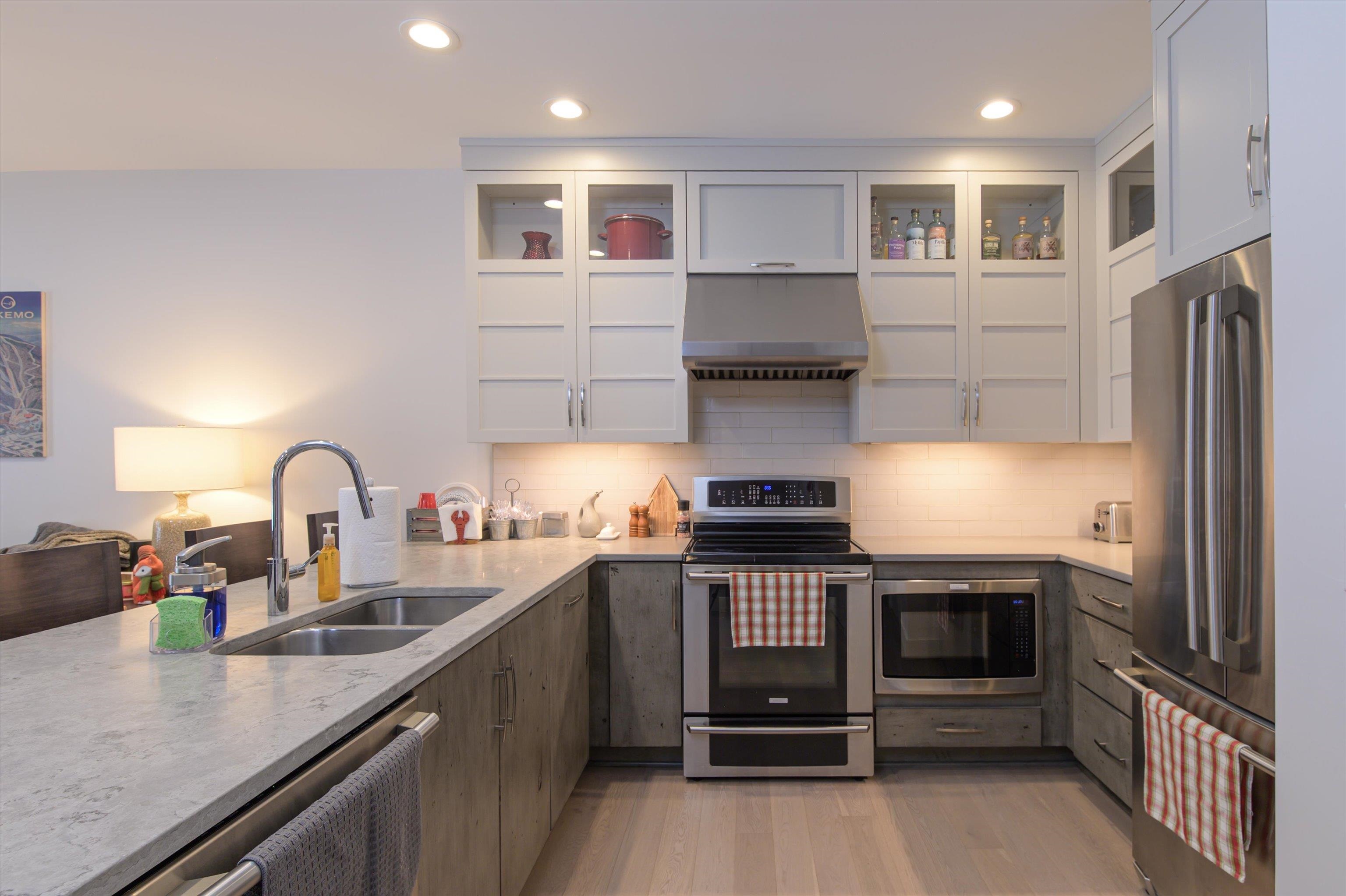 140 Lodge Road, Unit SM 3 Ludlow, VT 05149 - Photo 8 of 36