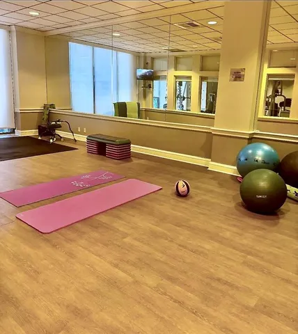 $3,800 | 1900 South Ocean Boulevard, Unit 5F, Pompano Beach, FL 33062