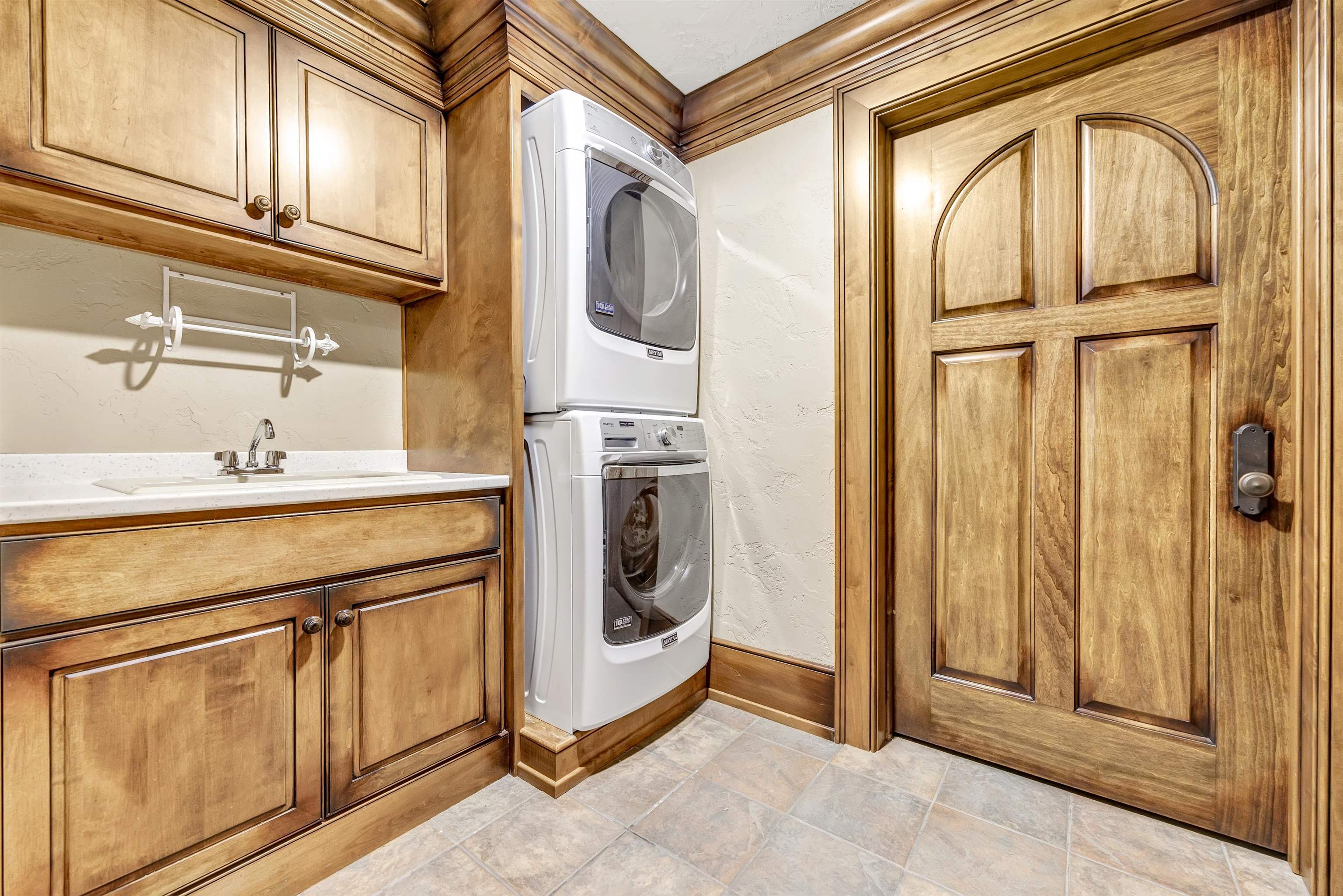 1250 Thayer Trail Hobart, WI 54155 - Photo 54 of 88